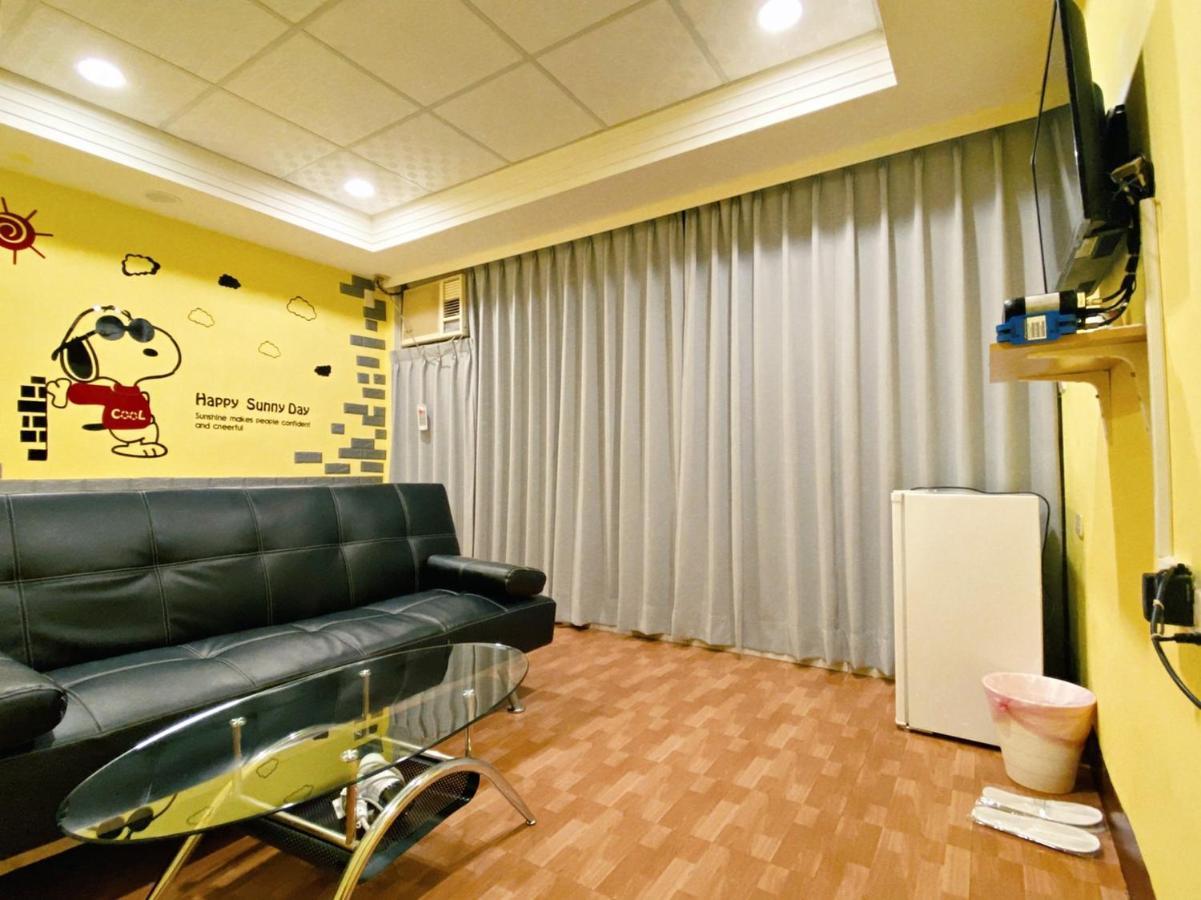 旅fun逢甲 Leilighet Taichung Eksteriør bilde